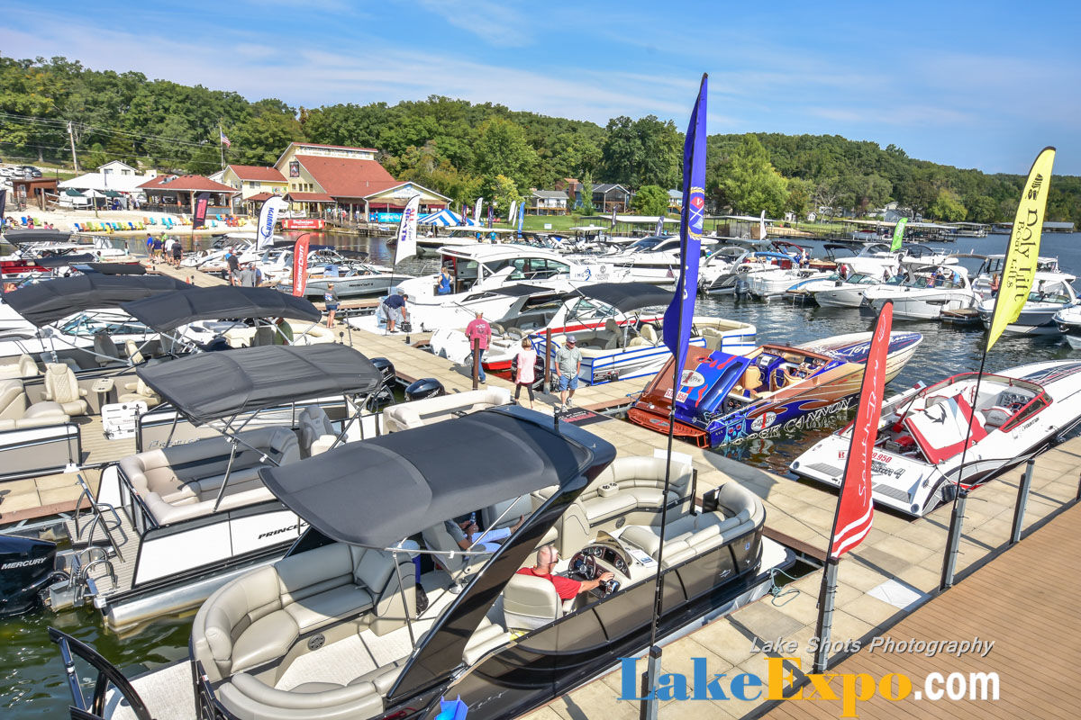 Fall In Water Boat Show-086.jpg